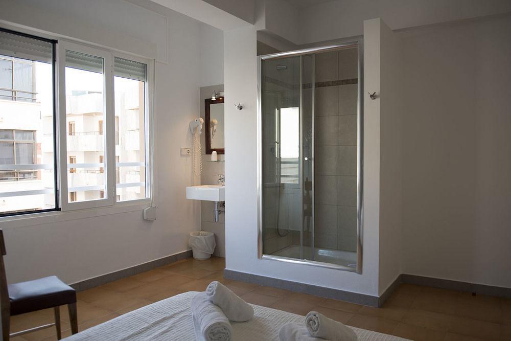Hostal Ripoll Ibiza Luaran gambar