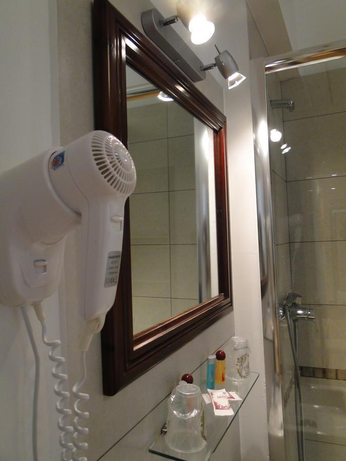 Hostal Ripoll Ibiza Luaran gambar